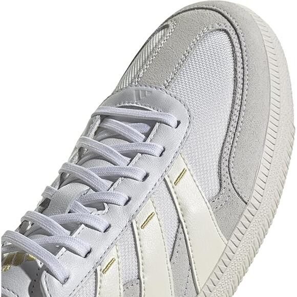 NWT adidas Unisex Predator Freestyle , White/Off White/Gold Metallic, 8 US Men - Picture 6 of 7